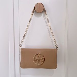Tan colored shoulder bag with gold chain